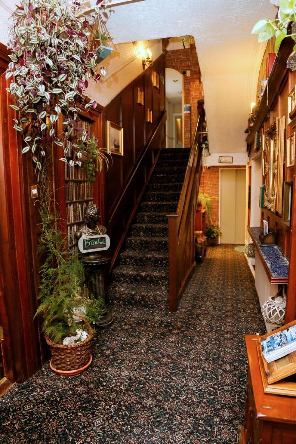 Avarest House Bb Adults Only Portrush Ngoại thất bức ảnh
